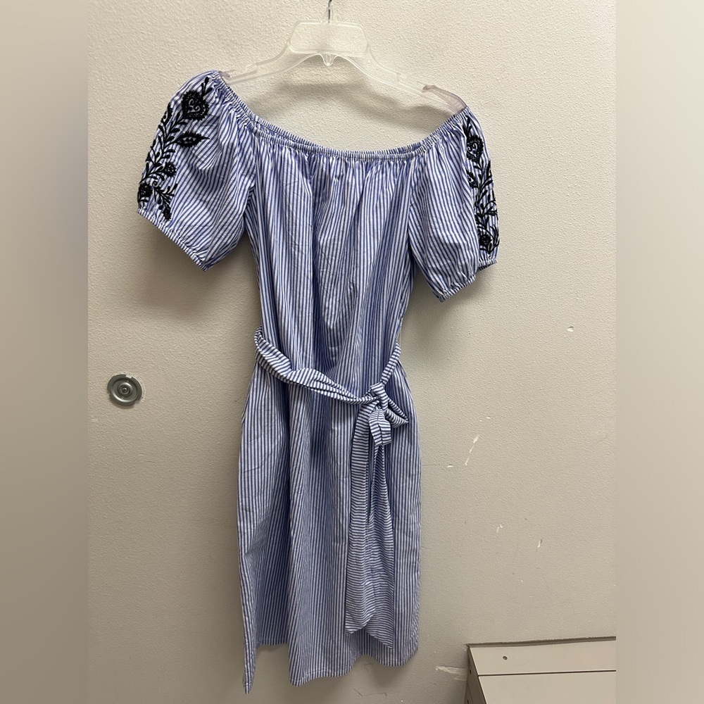 WHO WHAT WEAR Embroidered Striped Blue Dress